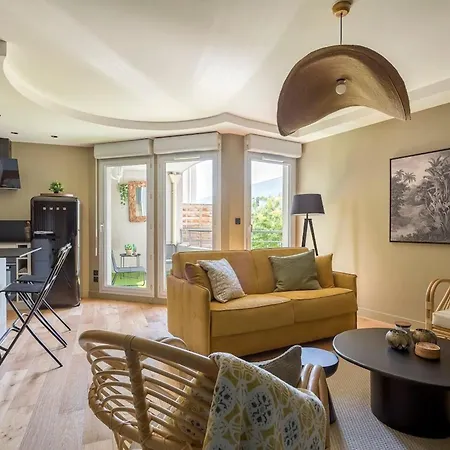 아파트 8th 3-bedroom - 6 Guests 리옹