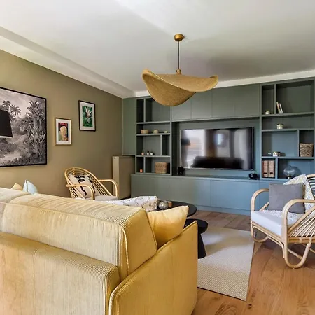 아파트 8th 3-bedroom - 6 Guests *